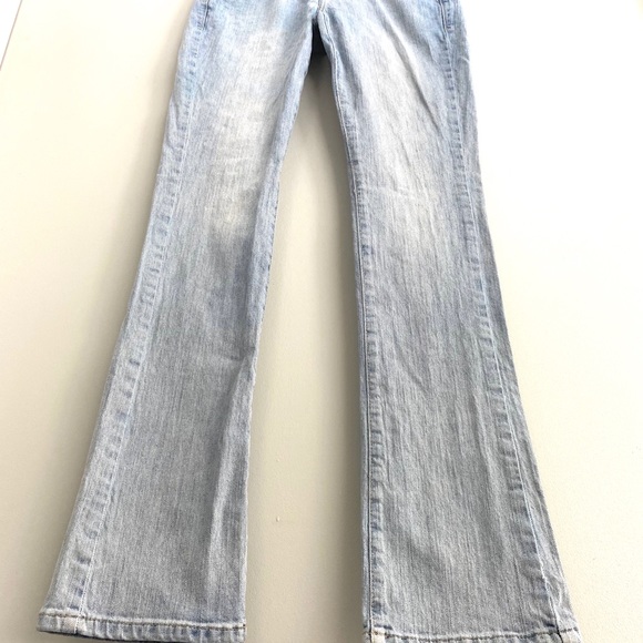 GUESS Light Wash Boot Cut 27 - Picture 2 of 8